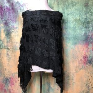 💜 Comfy Fuzzy Poncho